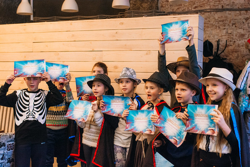 Как отметить Новый год классом — идеи для младших школьников в Курске